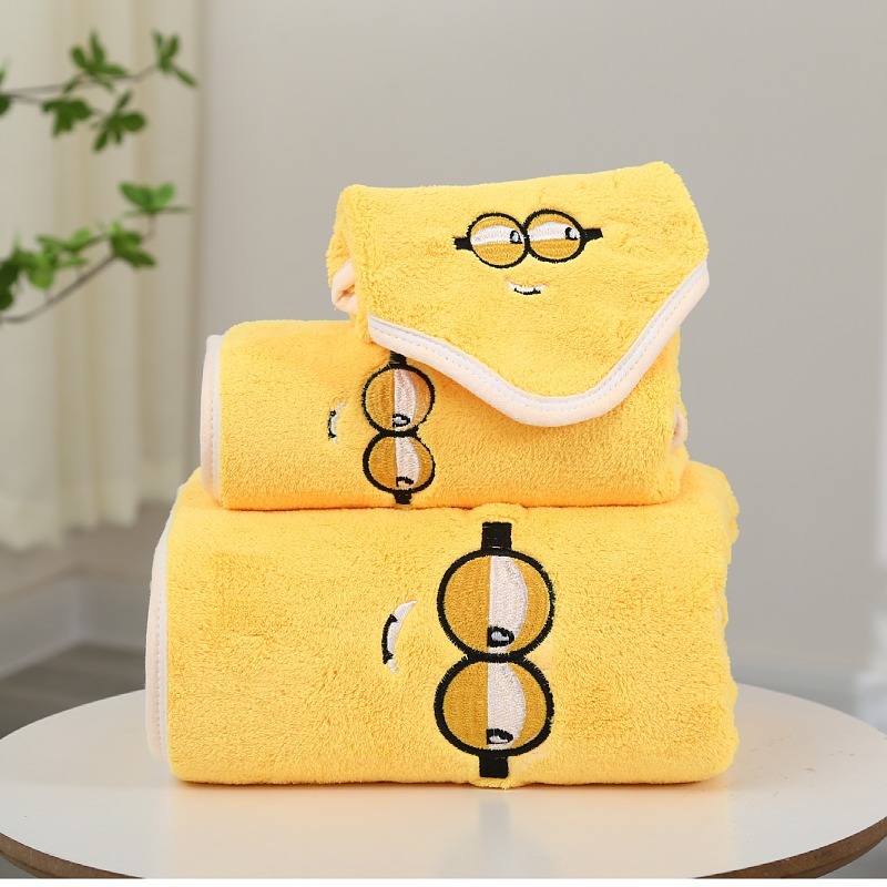 Golf Towel - ผ้าขนหนูคลุมผมลายการ์ตูนมินเนี่ยน เควิน น่ารัก สไตล์สาวหวาน ซับน้ำได้ดี แห้งไว